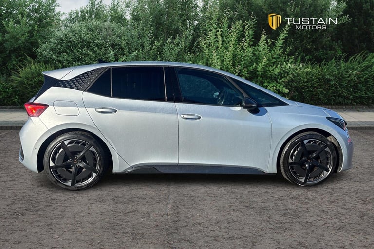  Cupra Born E Boost 77kwh V3 Hatchback 5dr Electric Auto 4 Seat 230 Ps Electric