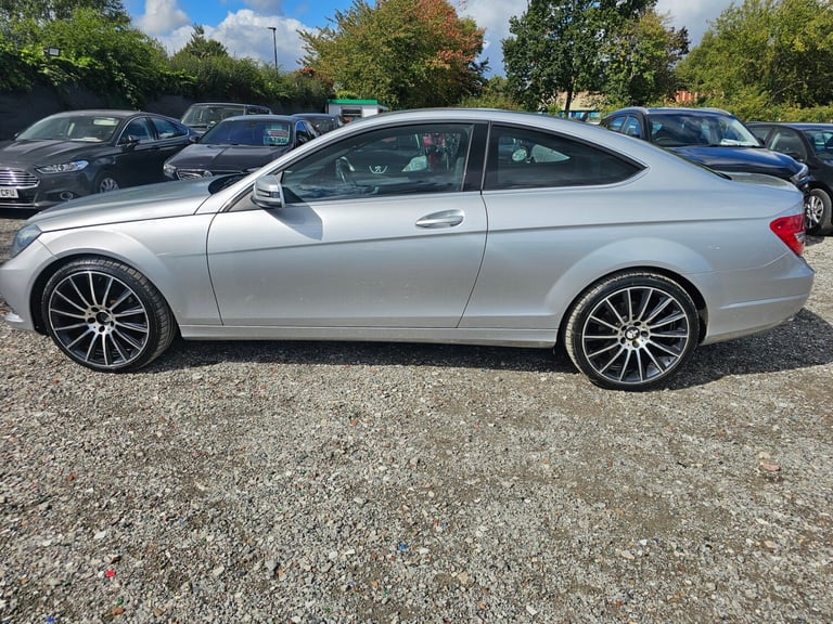 2013 Mercedes-Benz C-Class C220 CDI BlueEFFICIENCY Executive SE 2dr Auto COUPE Diesel Automatic