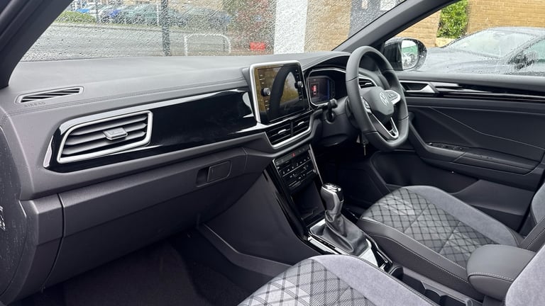 2025 Volkswagen T-Roc 1.5 TSI R-Line 5dr DSG Petrol Hatchback Hatchback Petrol Automatic
