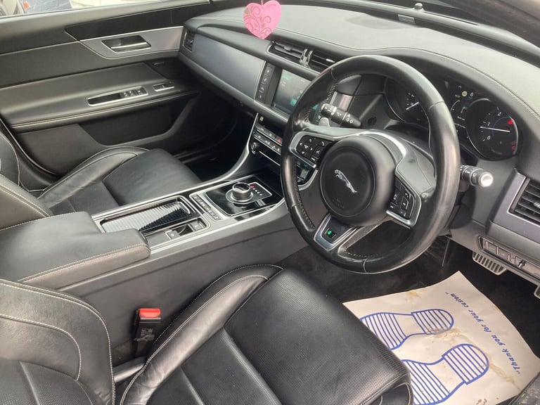 2017 Jaguar XF 2.0d [180] R-Sport 4dr Auto SALOON DIESEL Automatic