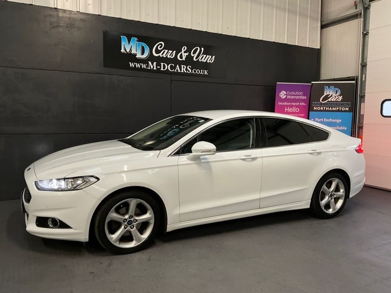 2016 Ford Mondeo 2.0 TDCi Titanium 5dr HATCHBACK DIESEL Manual