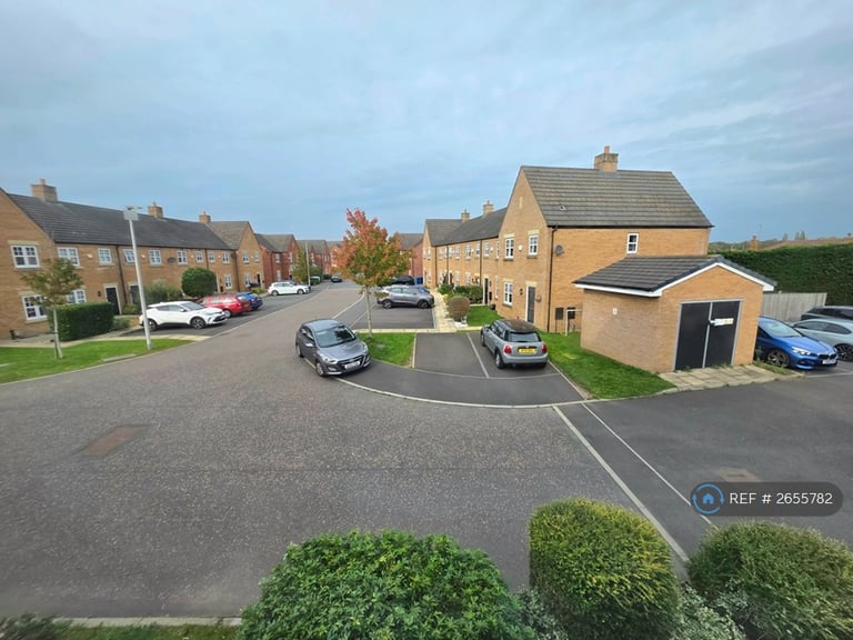 3 bedroom house in Commissioner Square, Paddington, Warrington, WA1 (3 bed) (#2655782)