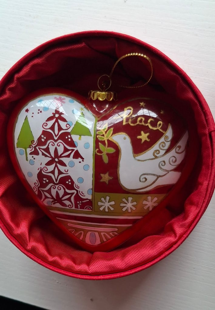 Li bien hand painted ornament 