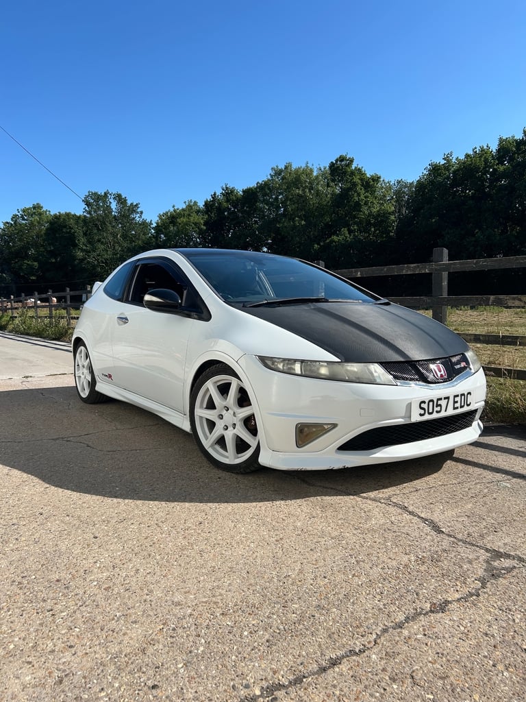 image for HONDA CIVIC 2.0 TYPE R GT CHAMPIONSHIP WHITE 
