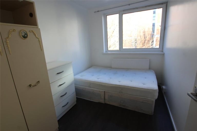Room Share For Rent