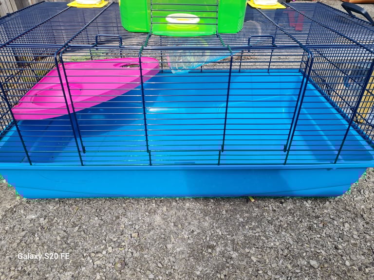Hamster/guinea-pig or small pets