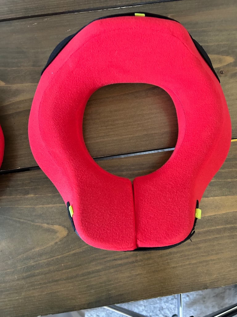 Alpinestars Sequence Youth Neck Support X 2 - NEW - WITH INVOICE