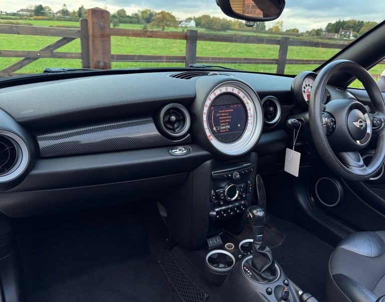 2013 MINI ROADSTER CONVERTIBLE 2.0 COOPER SD AUTOMATIC, 12 MONTHS MOT, STUNNING 