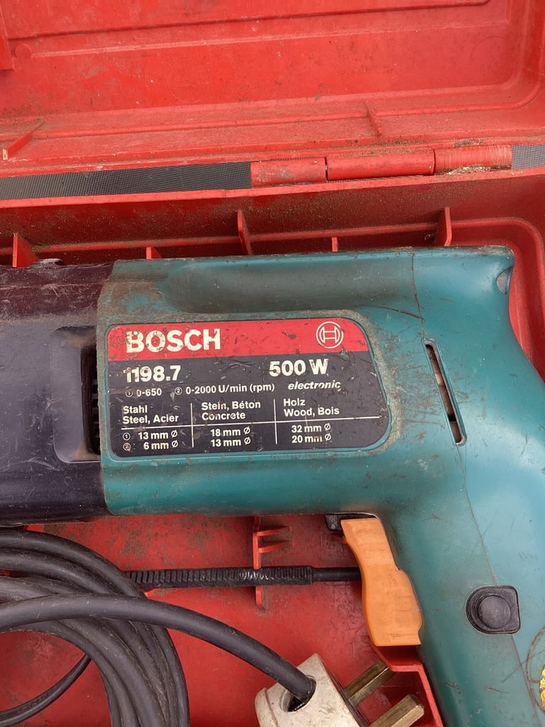 image for Bosch 500w hammer drill, 240v 