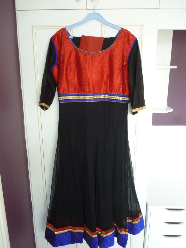 As new two beautiful women's indian dresses,size XXL , very very good quality , can be very handy. 
