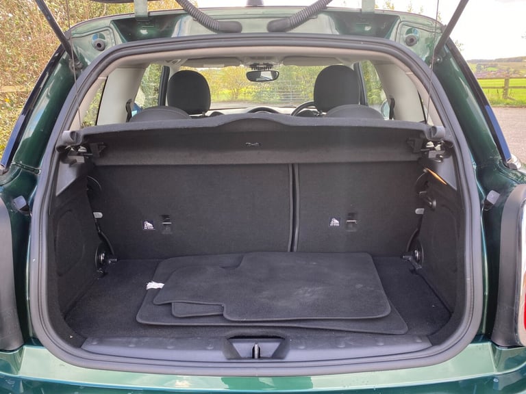 2017 MINI Hatch 2.0 Cooper S 3dr - Chili Pack &amp; Cruise Control &amp; Parking Sensors HATCHBAC...