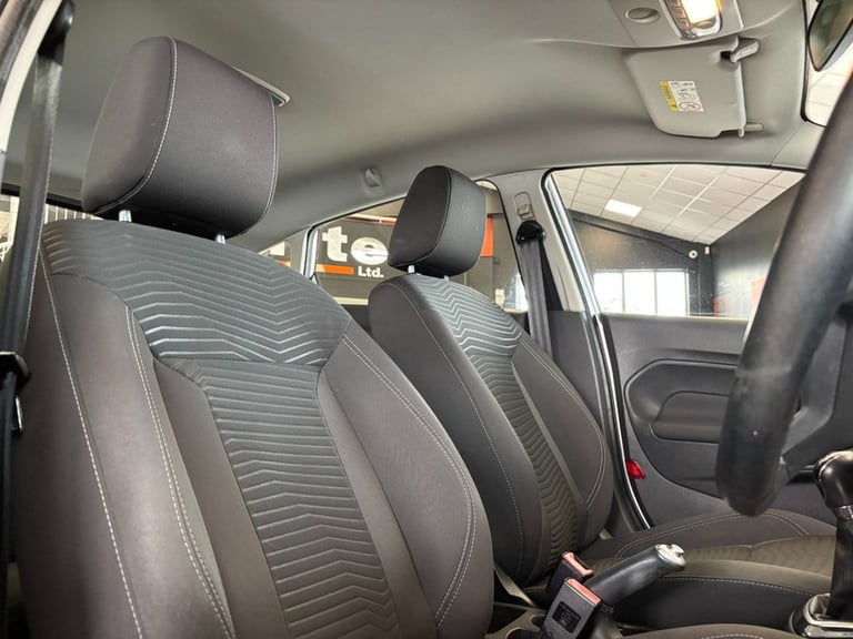 2014 Ford Fiesta 1.0T EcoBoost Zetec Hatchback 5dr Petrol Manual Euro 5 (s/s) (100 ps) Hatchback ...