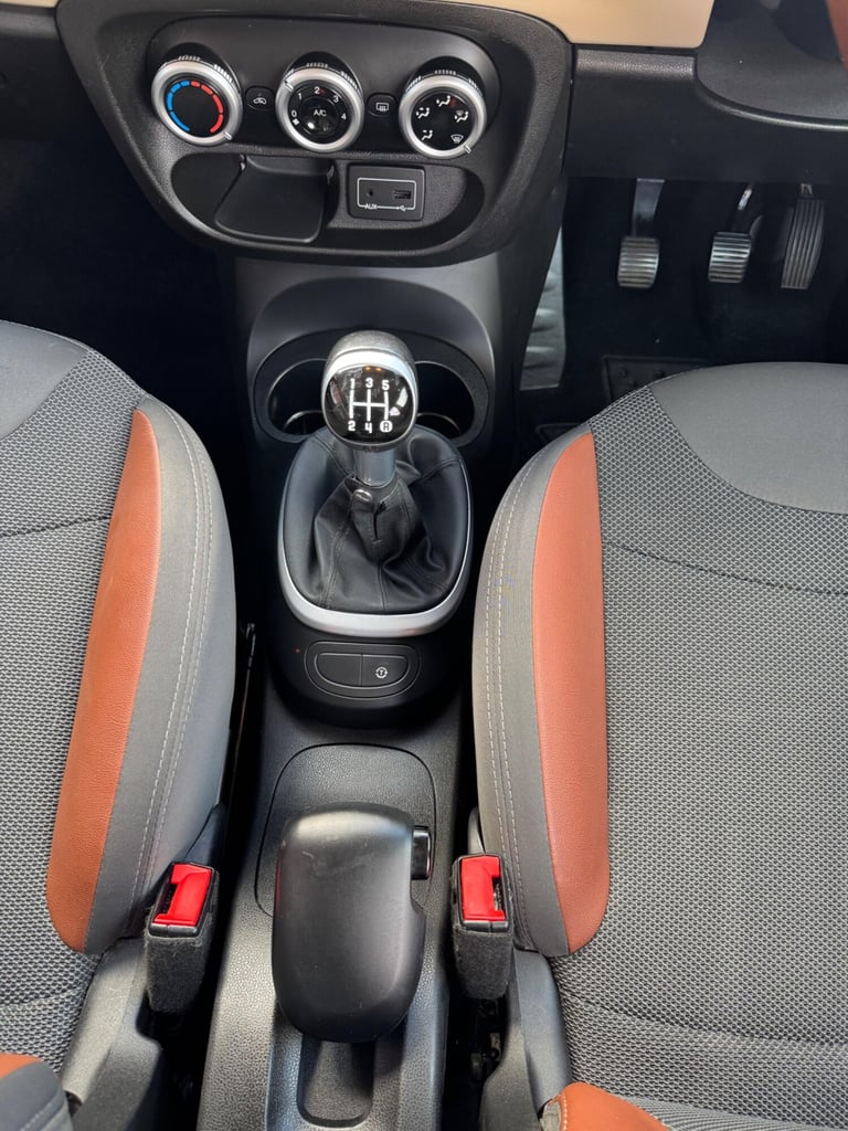 2018 Fiat 500L 1.3 MultiJet Trekking Euro 6 (s/s) 5dr MPV Diesel Manual