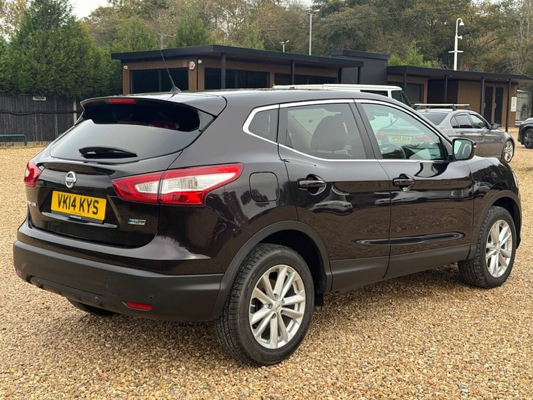 2014 Nissan Qashqai 1.6 dCi Acenta Premium SUV 5dr Diesel XTRON 2WD Euro 5 (s/s) (130 ps) SUV Die...