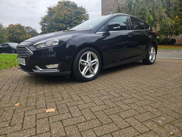 Ford focus 1.0 t TITANIUM X  66 REG ULEZ £30 AYEAR TAX CAMBELT REPLACED 