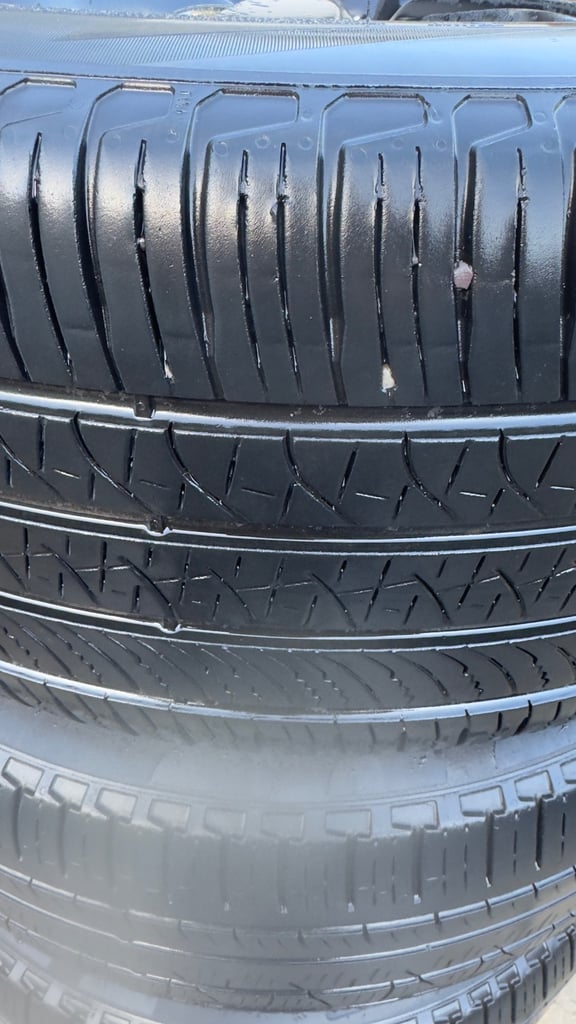 21” Range Rover wheels and tyres 