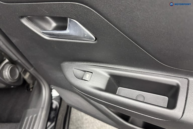 2021 Vauxhall Mokka 1.2 Turbo SRi 5dr SUV Petrol Manual