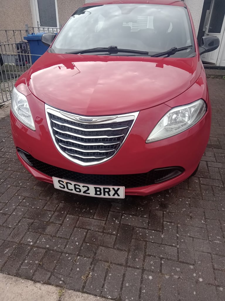 Chrysler, YPSILON, Hatchback, 2012, Manual, 1242 (cc), 5 doors