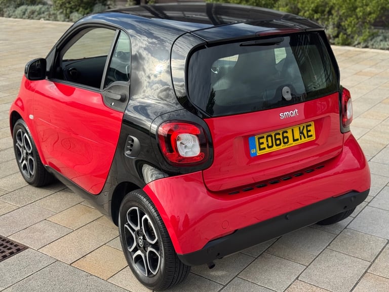 2016 smart fortwo 0.9 Turbo Prime Premium 2dr Auto COUPE Petrol Automatic