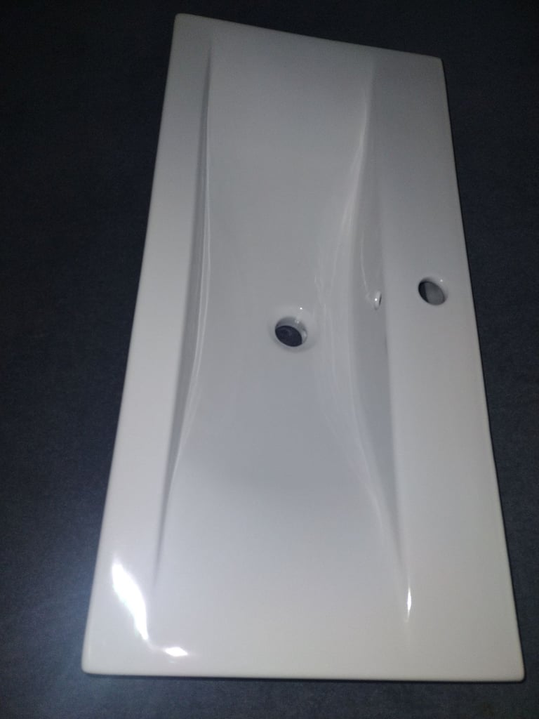New ceramic sink top 80 CMS X 40cms