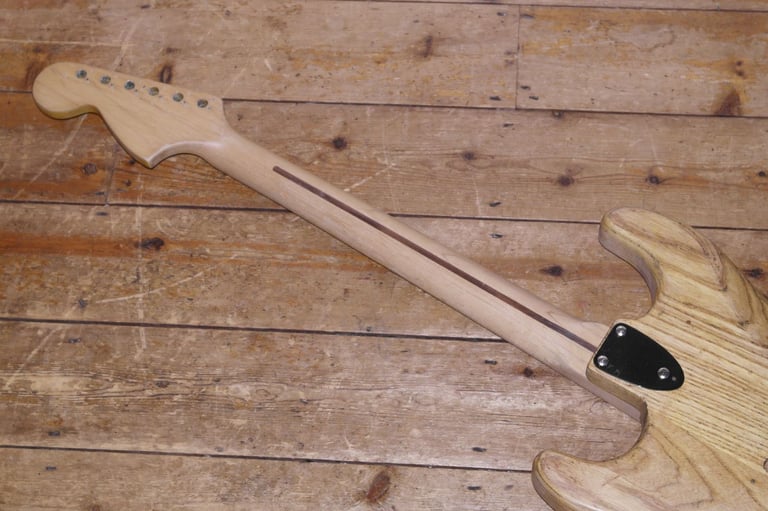 1976 Fender USA Stratocaster project, body and neck heavily modified