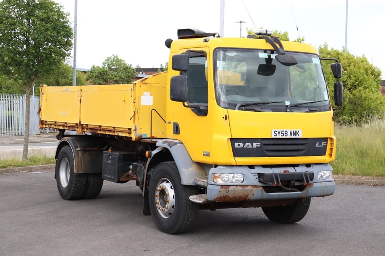 DAF LF55 220 4X2 DROPSIDE STEEL INSULATED TIPPER (2008)