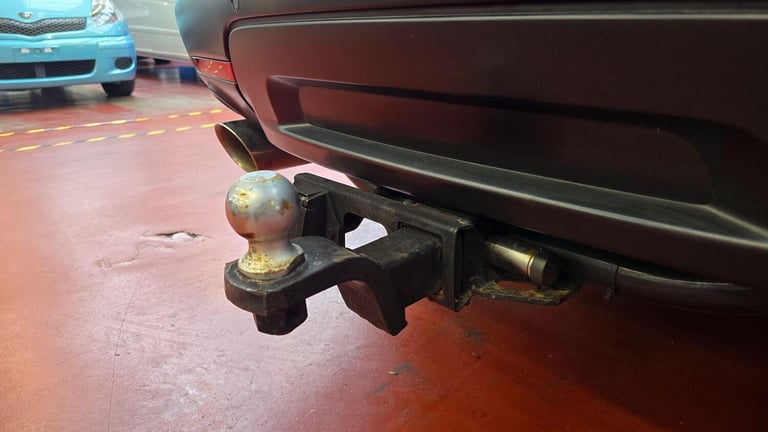 2013 Ford Explorer 3.5 XLT 4WD 7 SEATS LEFT HAND STOW &amp; GO SUV Petrol Automatic