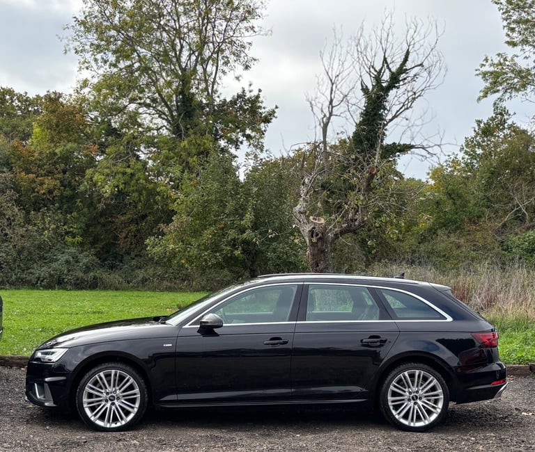 2019 Audi A4 2.0D 35 TDI S Line S Tronic Automatic Black Estate Diesel ULEZ FSH ESTATE Diesel Aut...