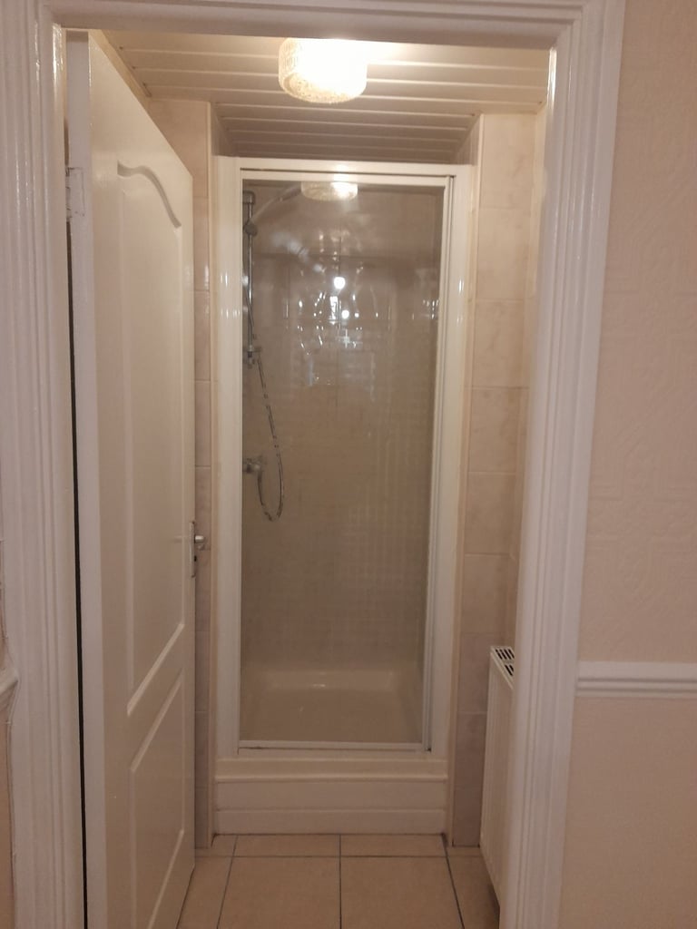 LARGE 2 bedroomed flat to let in Thorne.  DN8 5EL