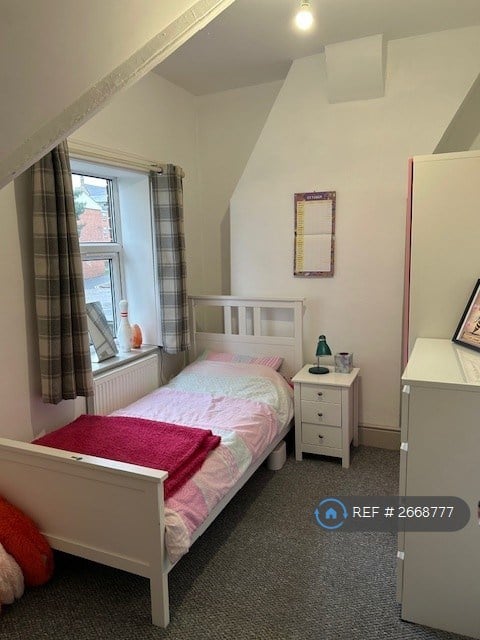 3 bedroom house in Weston Road, Stafford, ST16 (3 bed) (#2668777)