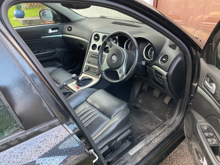 Alfa Romeo, 159, Saloon, 2009, Manual, 1956 (cc), 170 bhp, 4 doors