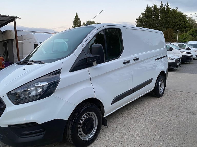 2019 Ford Transit Custom 2.0 300 EcoBlue L1 H1 Euro 6 5dr PANEL VAN Diesel Manual
