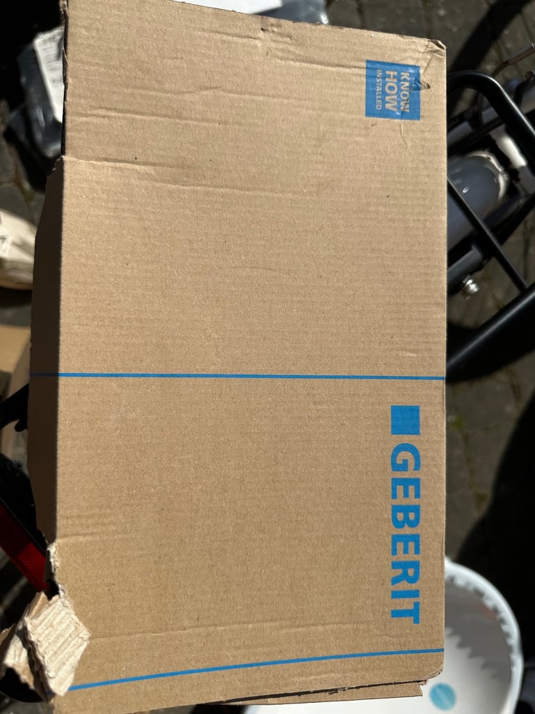 GEBERIT WC FLUSH PLATE SILVER