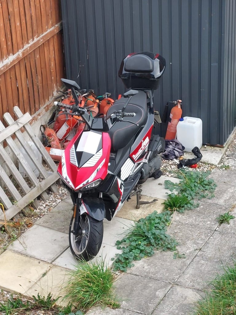 image for Leeway Stealth 125cc