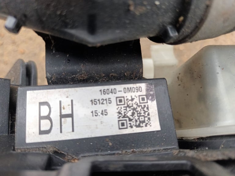 17 yaris 1.5 COOLING FAN from £99