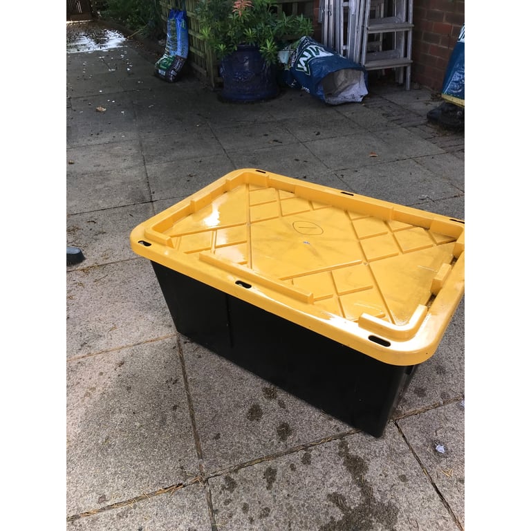 Storage-container in Southampton, Hampshire | Stuff for Sale - Gumtree