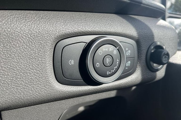 2023 Ford Transit 460 Leader AUTO L4 H3 ELWB High Roof 17 Seat Minibus RWD 2.0 EcoBlue 165ps, Min...