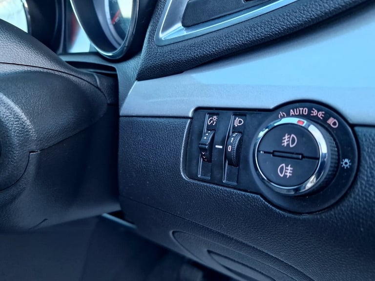 2015 Vauxhall Mokka 1.7 CDTi Exclusiv 5dr HATCHBACK Diesel Manual