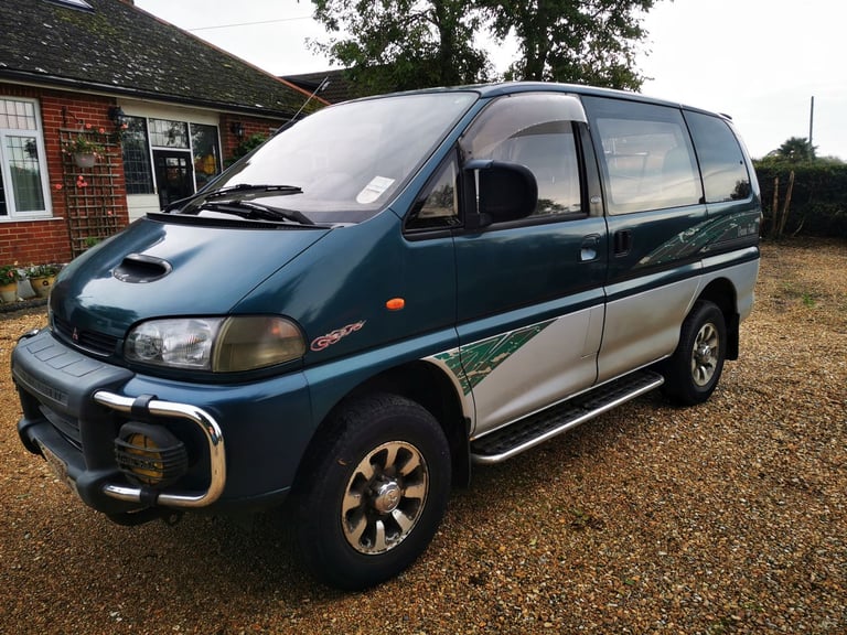 Mitsubishi Delica Space Gear, 1995, 2.8 diesel