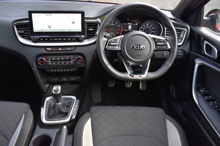 2021 21 KIA CEED 1.5 T-GDI GT-LINE HATCHBACK 5DR PETROL MANUAL EURO 6 (S/S) (158