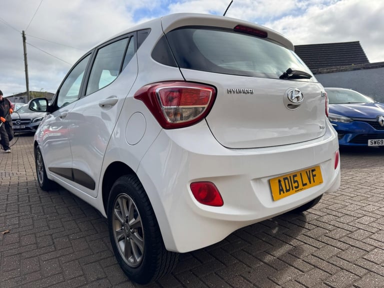 2015 Hyundai i10 1.2 Premium Auto Euro 5 5dr HATCHBACK Petrol Automatic