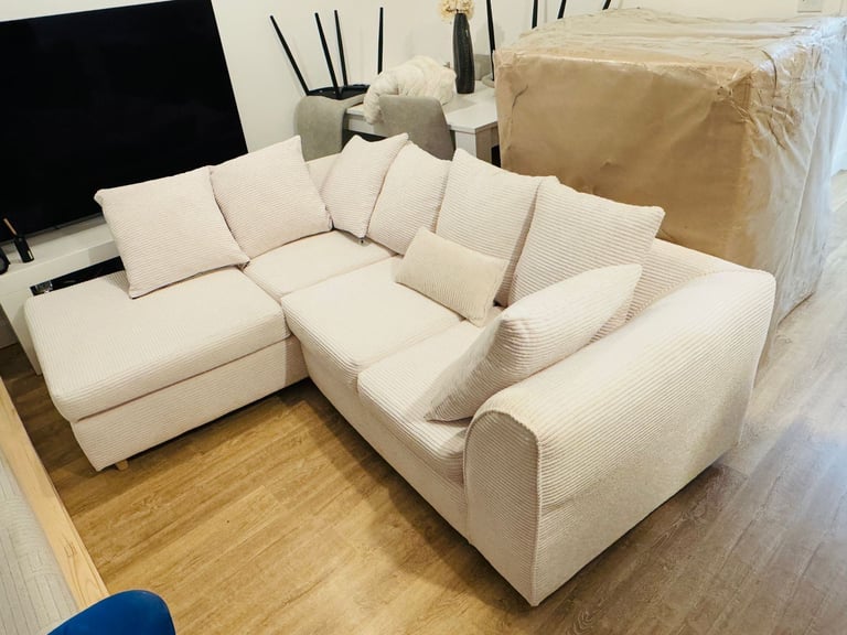 L shape sofa for £170(we can deliver)