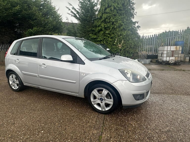 Cheap Ford Fiesta 1.4 Zetec Climate 5dr Petrol Manual for sale in Wollaton, Nottinghamshire