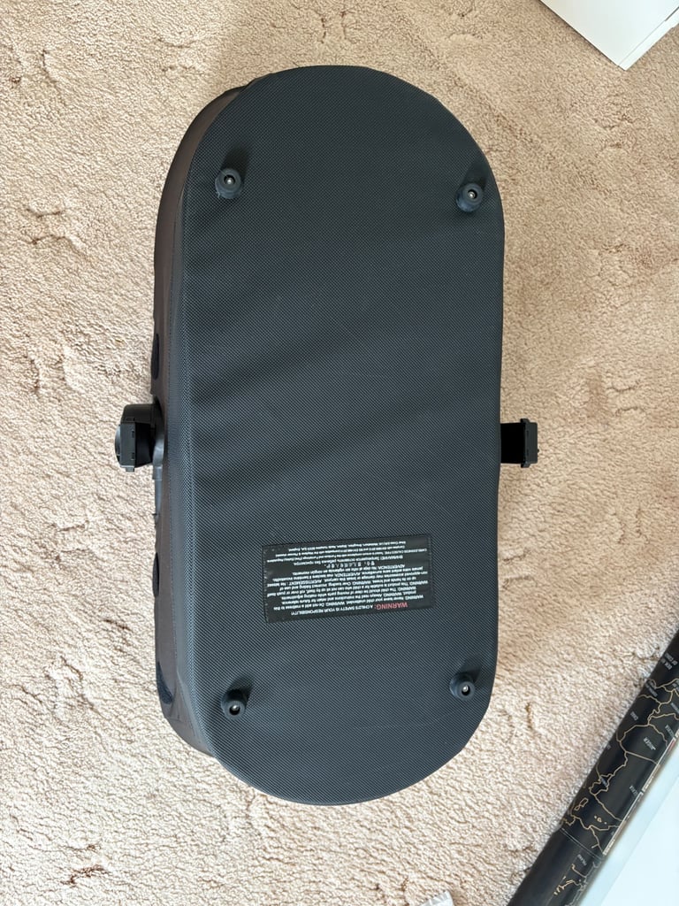 Silver Cross buggy, car seat and bassinet 