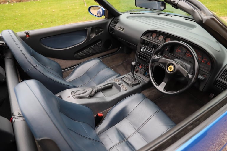 Lotus Elan M100 S2, 1995. Pacific Blue metallic with full dark blue leather.