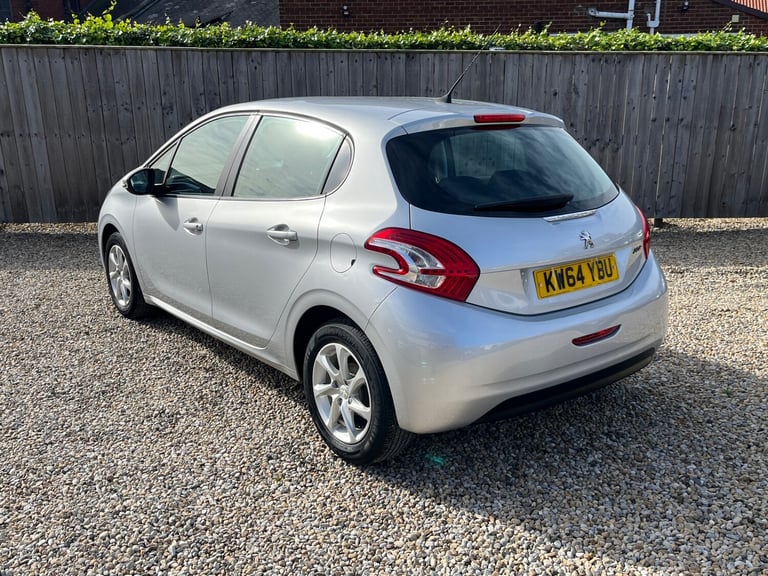 2015 Peugeot 208 1.4HDi Active 5dr **£20 Tax** HATCHBACK Diesel Manual