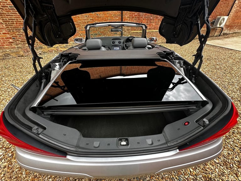 2005 Mercedes-Benz SL 500 Auto. Just 41,000 Miles From New. Panoramic Roof.