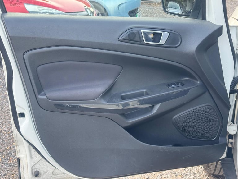 2015 Ford Ecosport 1.0T EcoBoost Zetec 2WD Euro 6 (s/s) 5dr HATCHBACK Petrol Manual