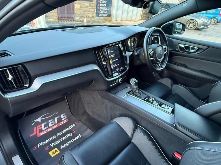 VOLVO S60 2.0 T5 R-Design Edition Auto Euro 6 (s/s) 4dr 2019