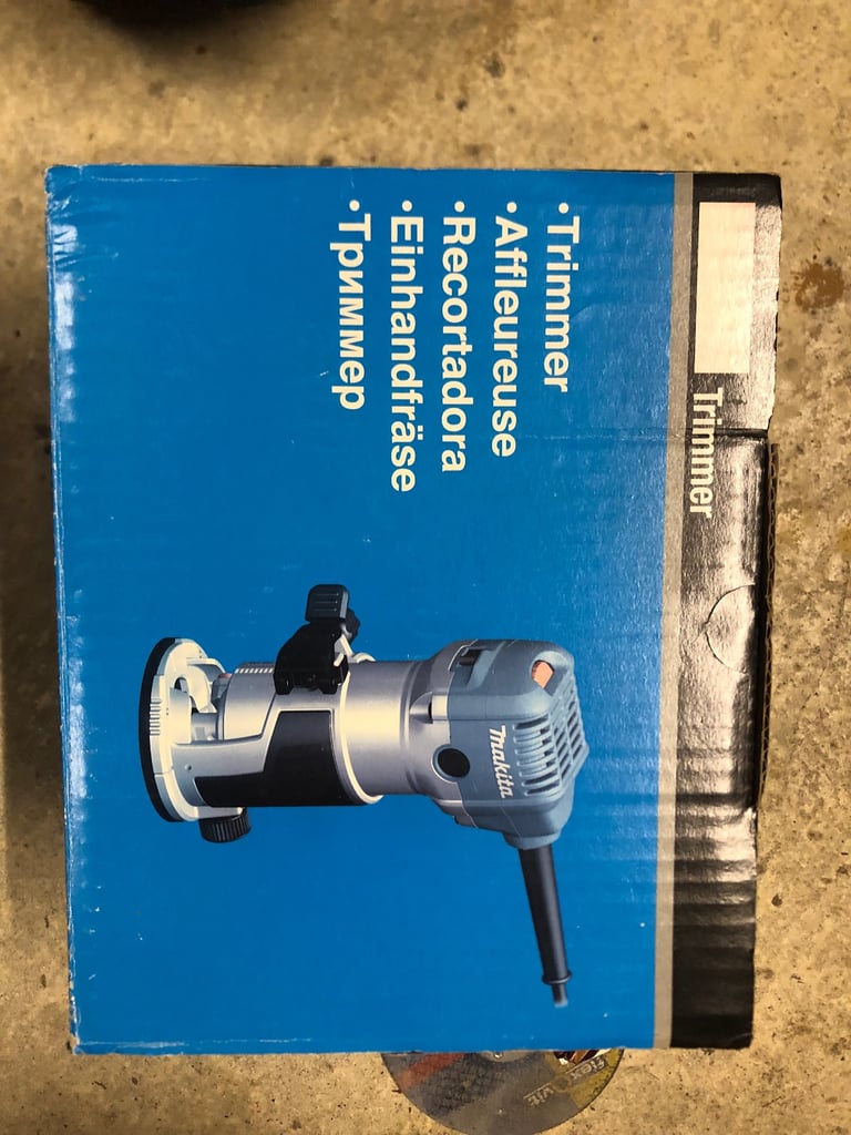 image for Makita trimmer RT0700C